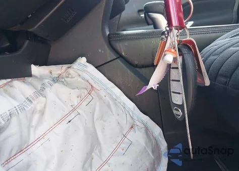 2021 Nissan Kicks Sv Xtronic Cvt из США, поврежденный, VIN 3N1CP5CV9ML471847